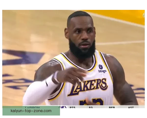 詹姆斯轰35分9记三分创近16年罕见纪录悍将爆发登顶队史第一人